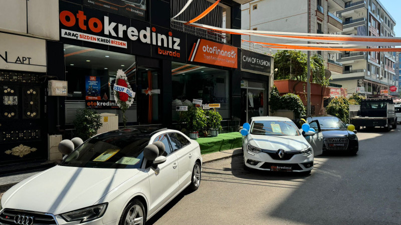 Otofinansör araç kredi merkezi açıldı