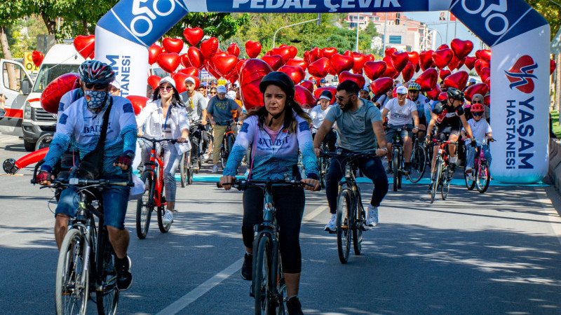 Yaşam için pedallar döndü