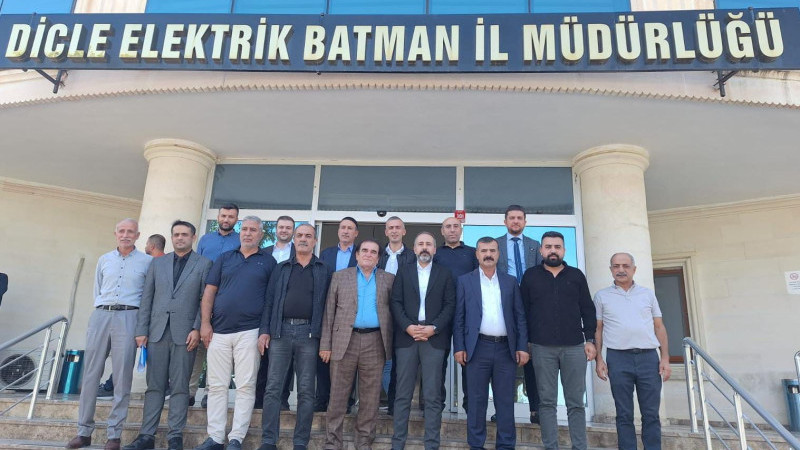 Dicle Elektrik Batmanlı muhtarlarla bir araya geldi