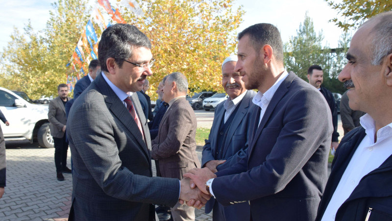 Nasıroğlu ‘Barışın dili, eli ve söylemi olacağız’