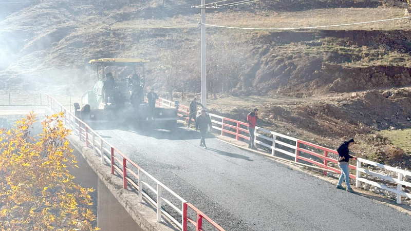 O Köyde BSK asfalt serim çalışmaları başladı