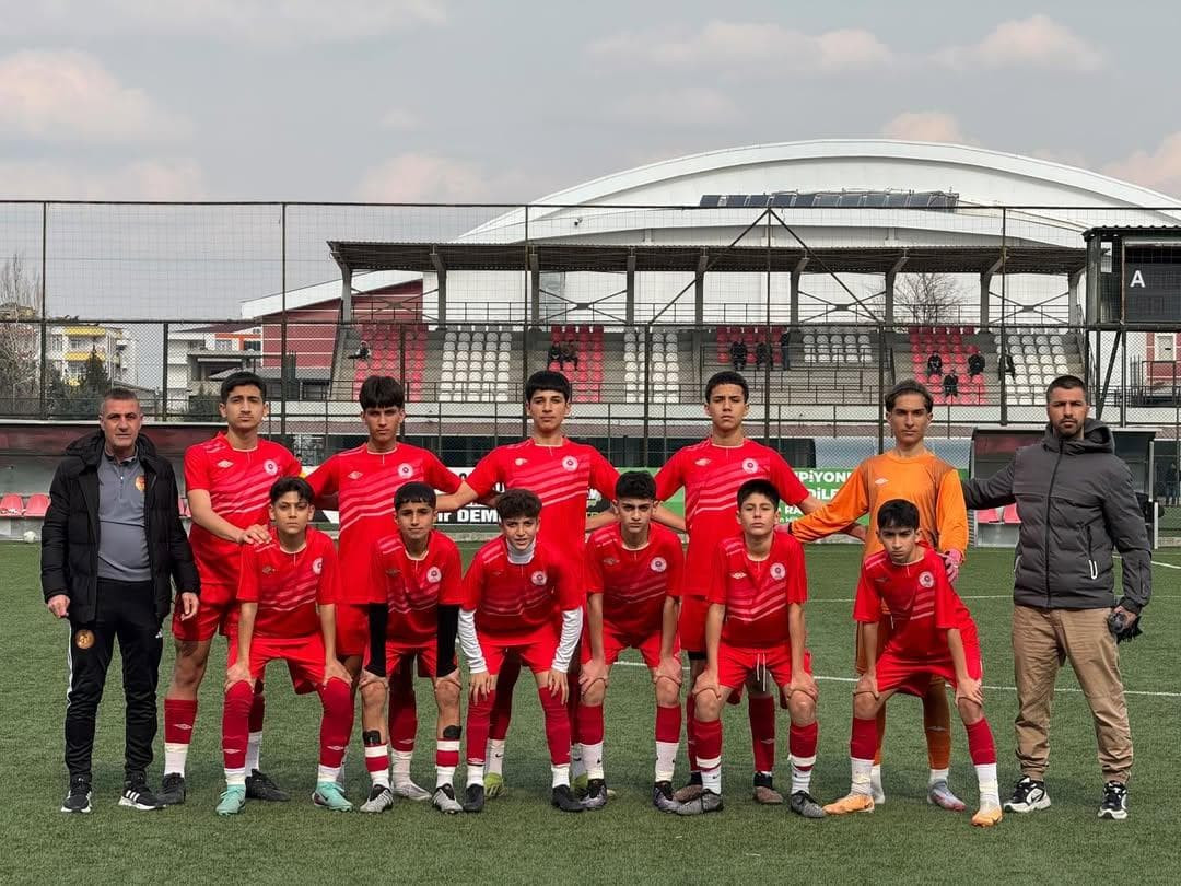 Petrolspor U14 Takımı Şampiyonluğa Koşuyor